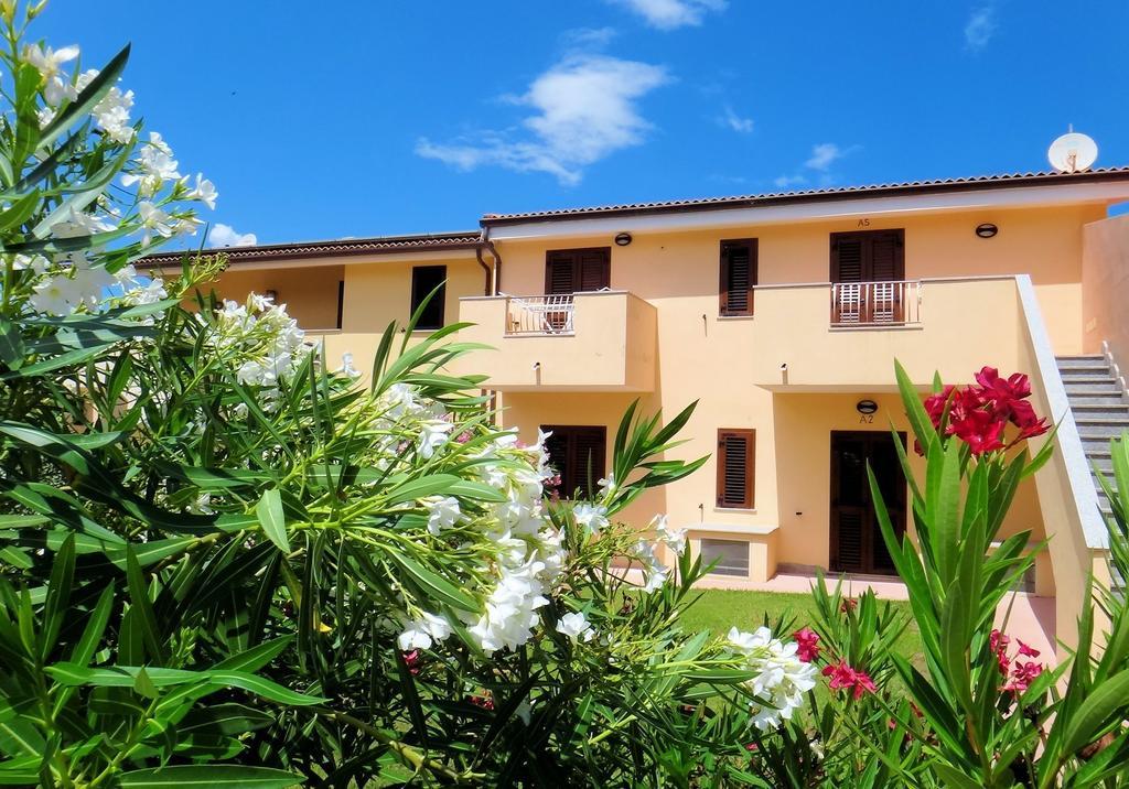 Sa Fiorida Appartamenti Valledoria  Ruang foto